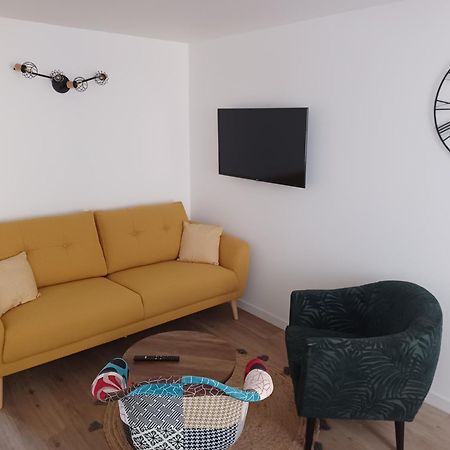 ErnéeDuplex Cosy Et Douilletアパートメント エクステリア 写真